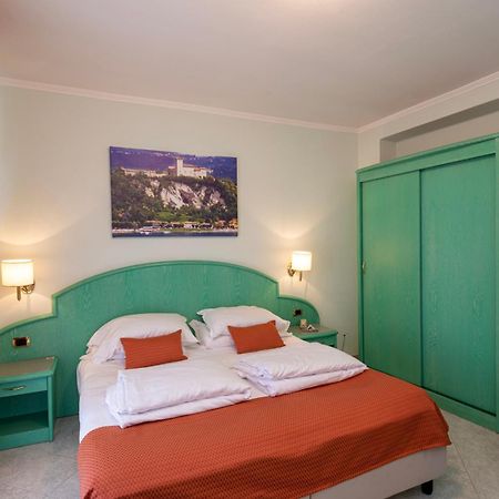 Hotel Moderno Στρέσα Εξωτερικό φωτογραφία