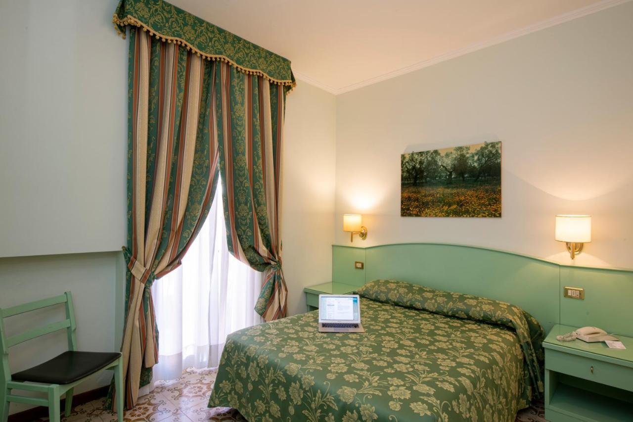 Hotel Moderno Στρέσα Εξωτερικό φωτογραφία
