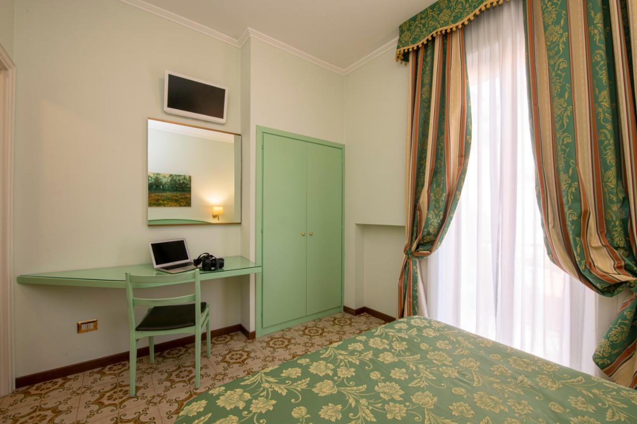 Hotel Moderno Στρέσα Εξωτερικό φωτογραφία
