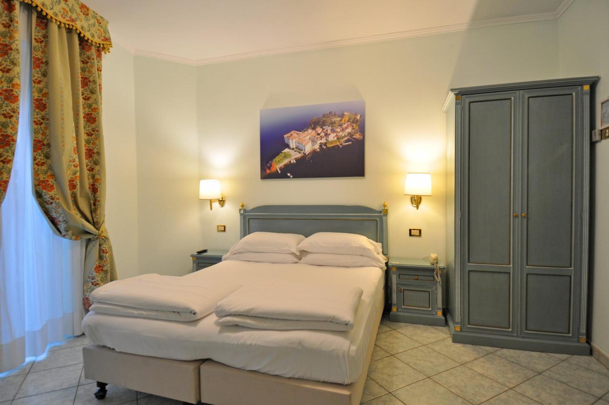 Hotel Moderno Στρέσα Εξωτερικό φωτογραφία