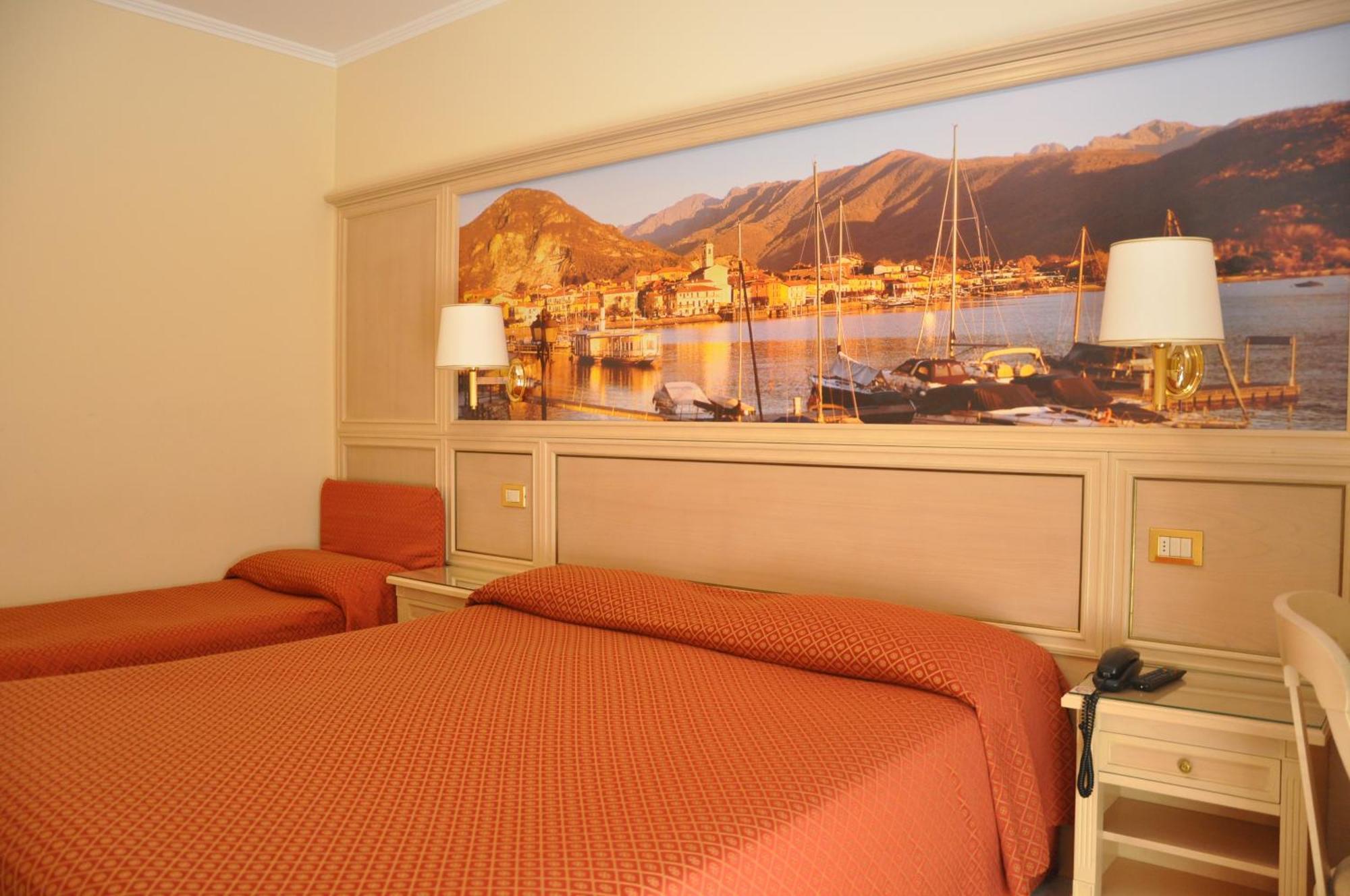 Hotel Moderno Στρέσα Εξωτερικό φωτογραφία